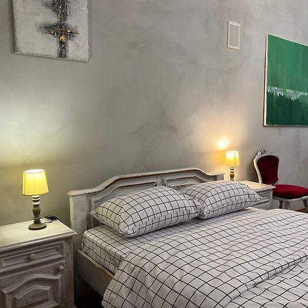 Loft-Style Apt On Virmenska Str ลวีฟ ภายนอก รูปภาพ