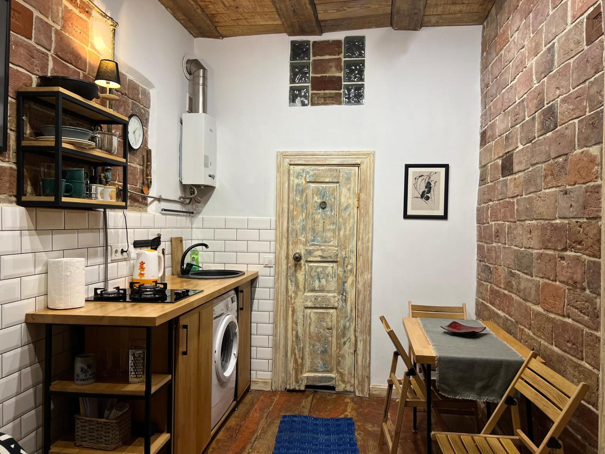 Loft-Style Apt On Virmenska Str ลวีฟ ภายนอก รูปภาพ