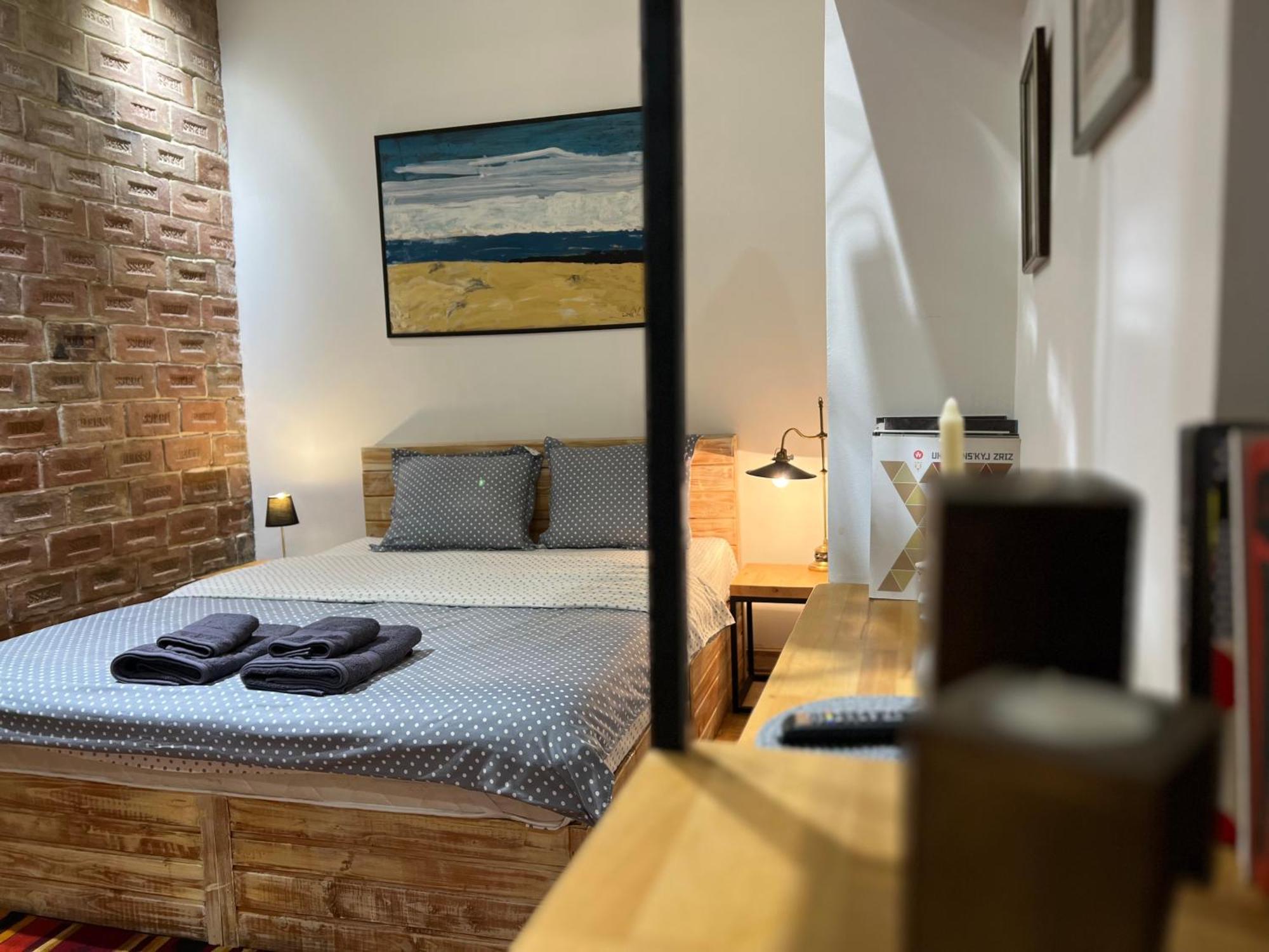 Loft-Style Apt On Virmenska Str ลวีฟ ภายนอก รูปภาพ
