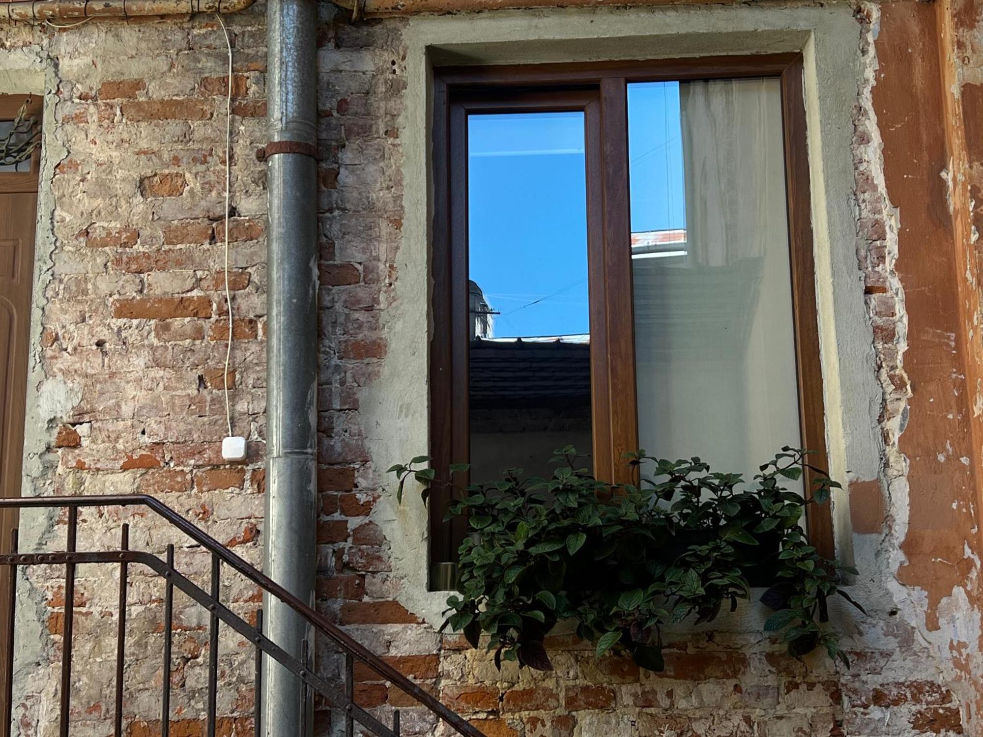 Loft-Style Apt On Virmenska Str ลวีฟ ภายนอก รูปภาพ