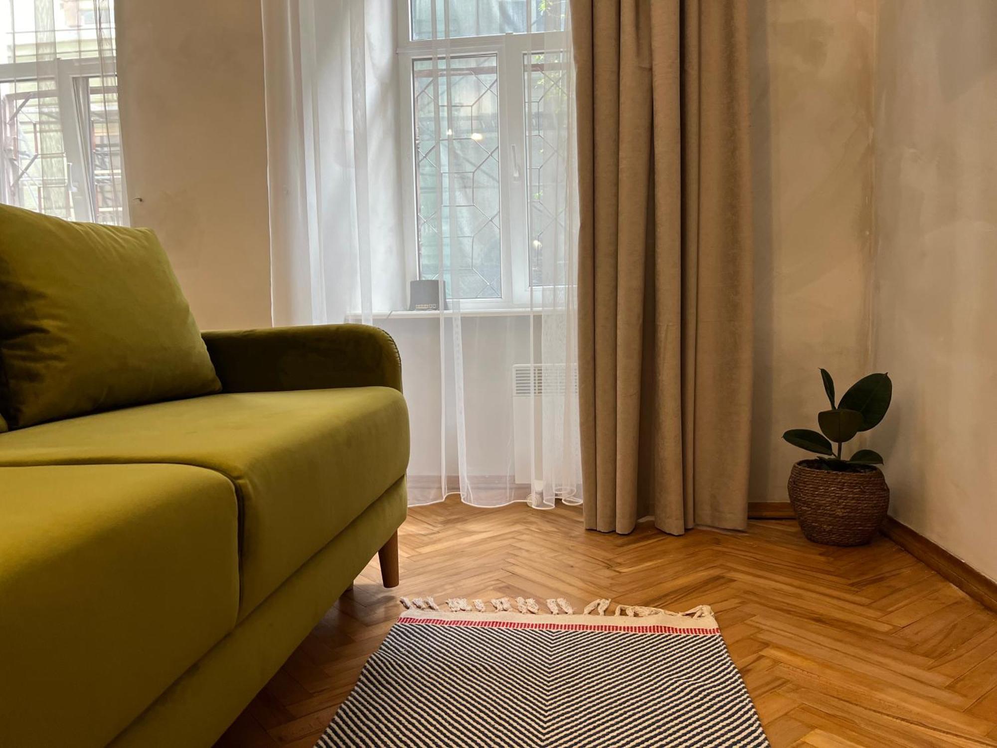 Loft-Style Apt On Virmenska Str ลวีฟ ภายนอก รูปภาพ
