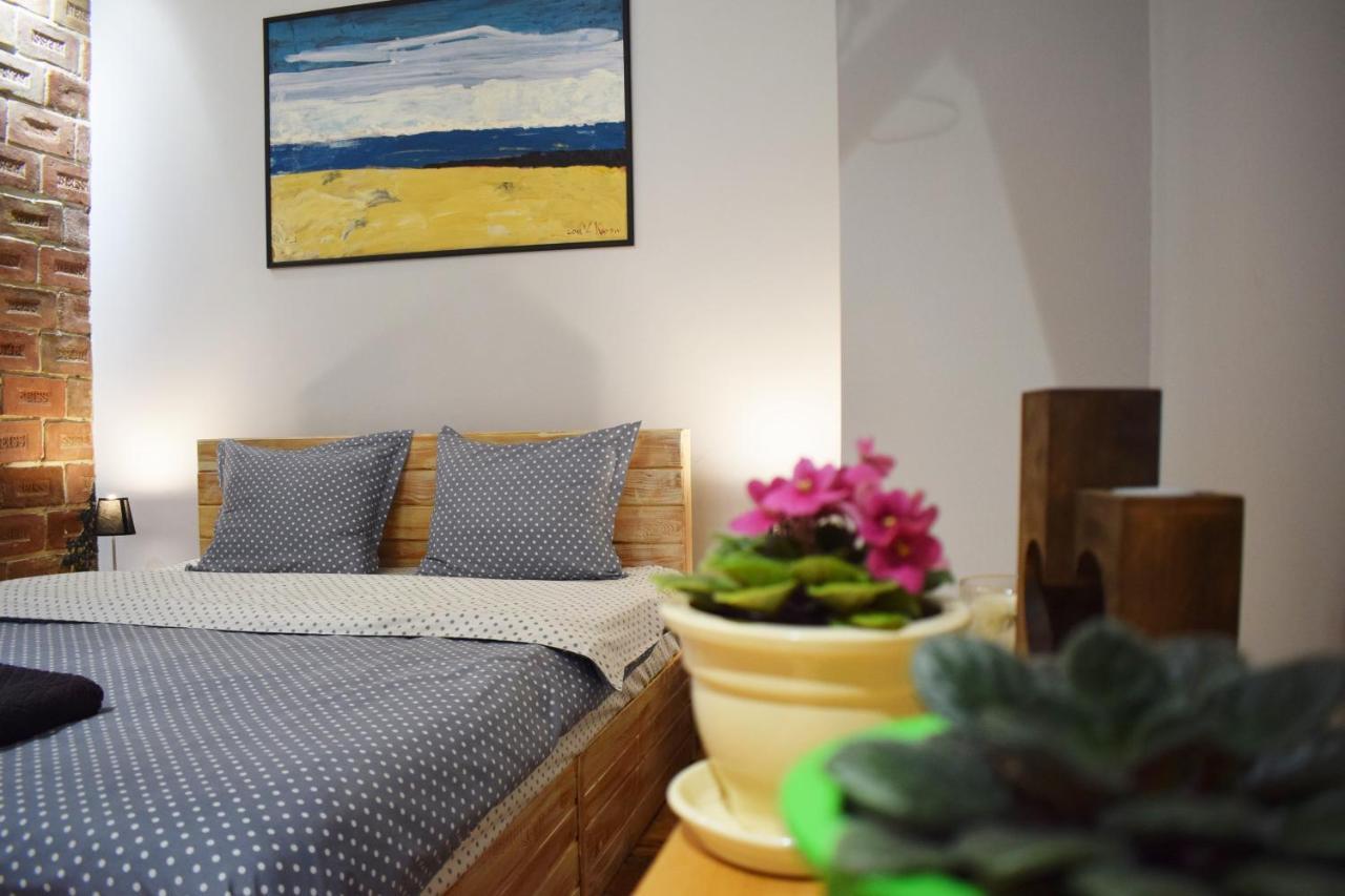 Loft-Style Apt On Virmenska Str ลวีฟ ภายนอก รูปภาพ